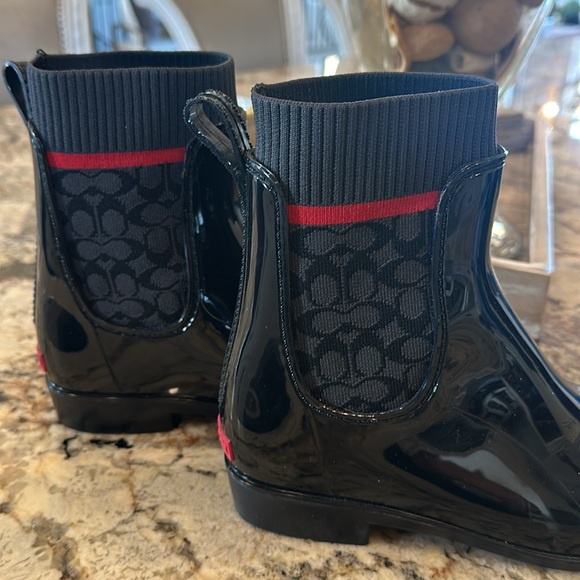 Brand New without Tags size 7 - Picture 9 of 9